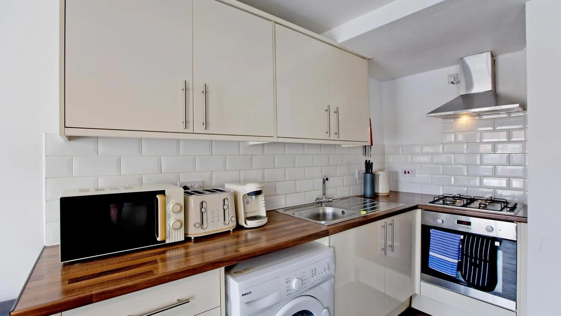 Imperial Corner House-Whitechapel Apartment Londres