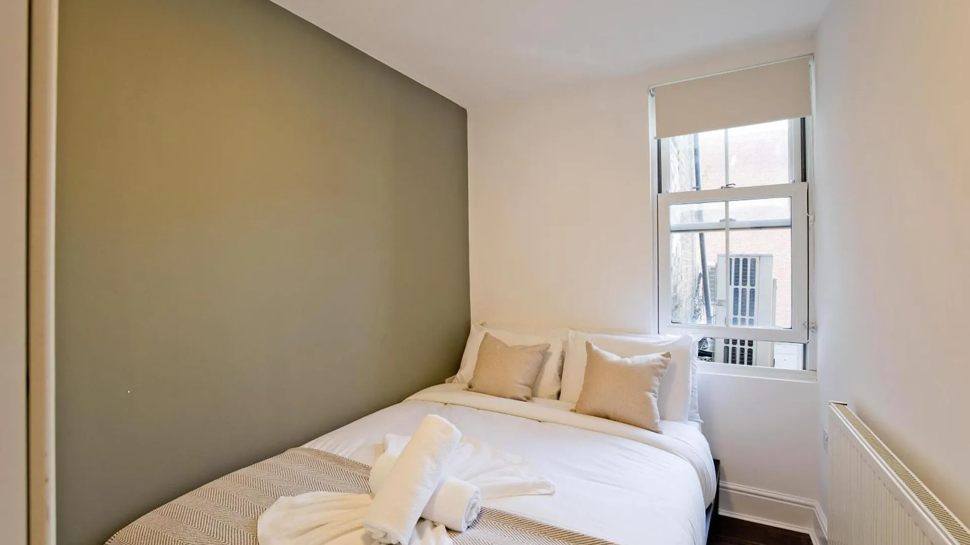 Imperial Corner House-Whitechapel Apartment Londres