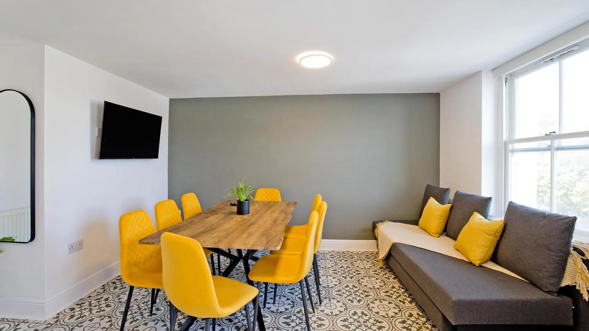 Imperial Corner House-Whitechapel Apartment Londres
