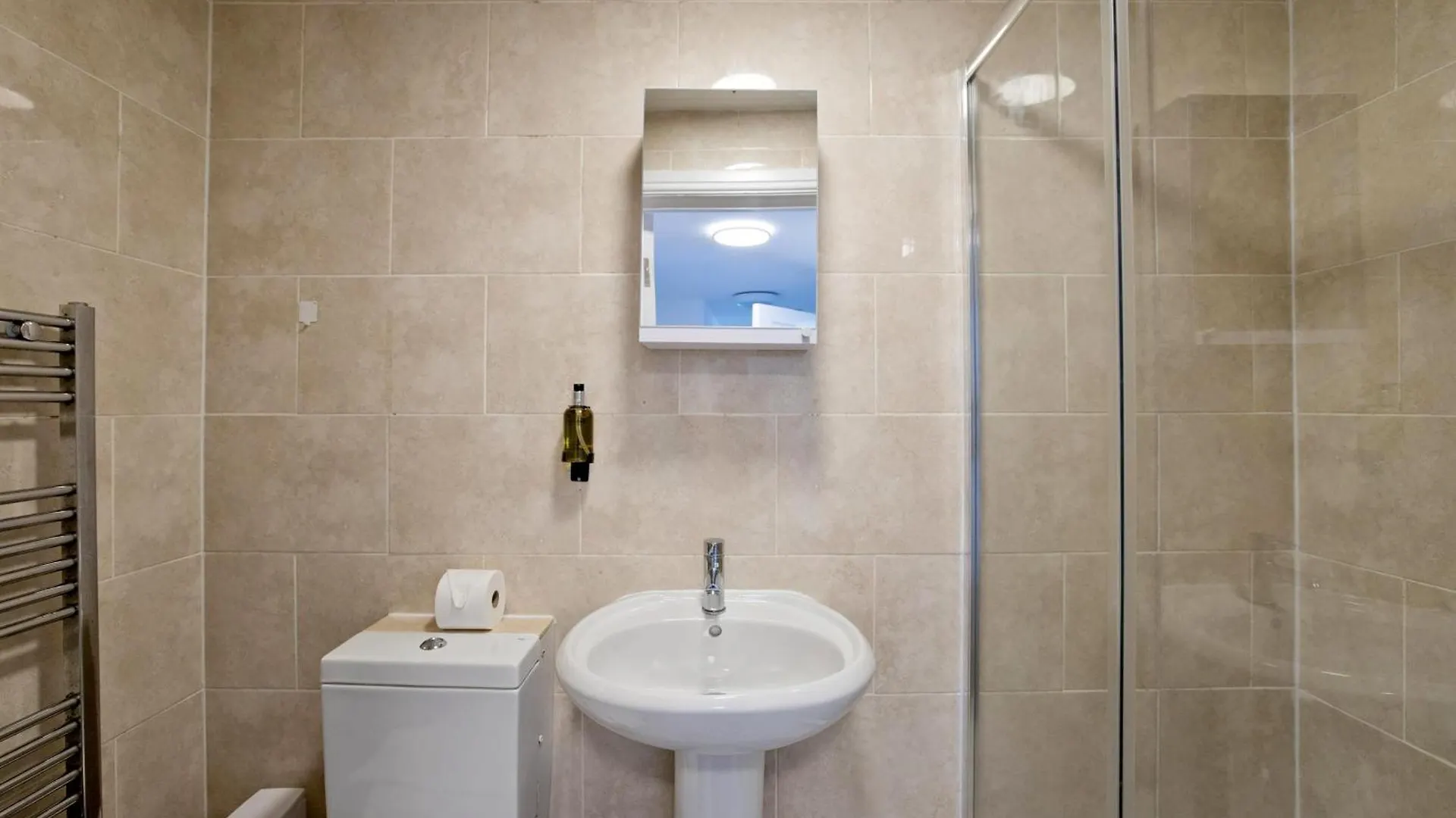 Imperial Corner House-Whitechapel Apartment Londres