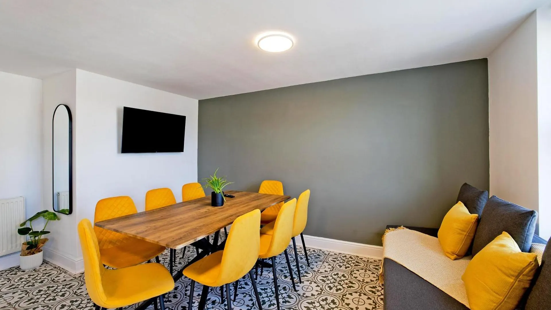 Imperial Corner House-Whitechapel Apartment Londres