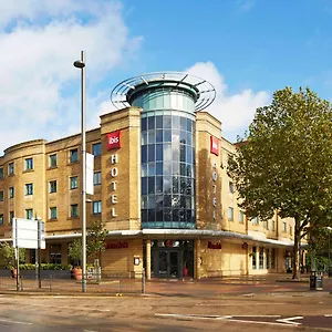 Ibis Stratford Hotel